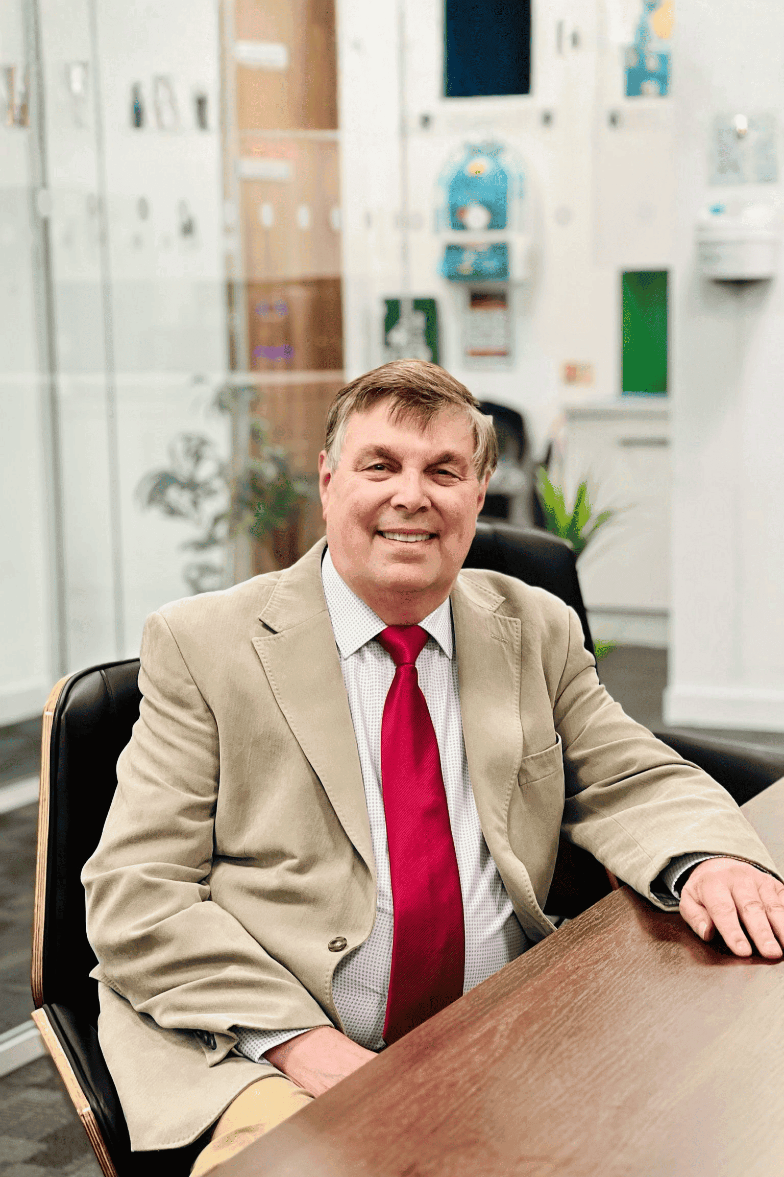 Dr David Graves